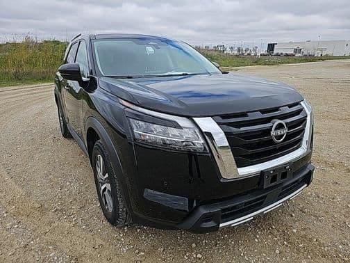 2023 nissan pathfinder sl in muncie, indiana