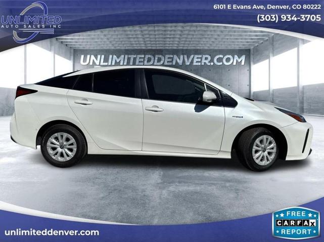 2019 toyota prius le
