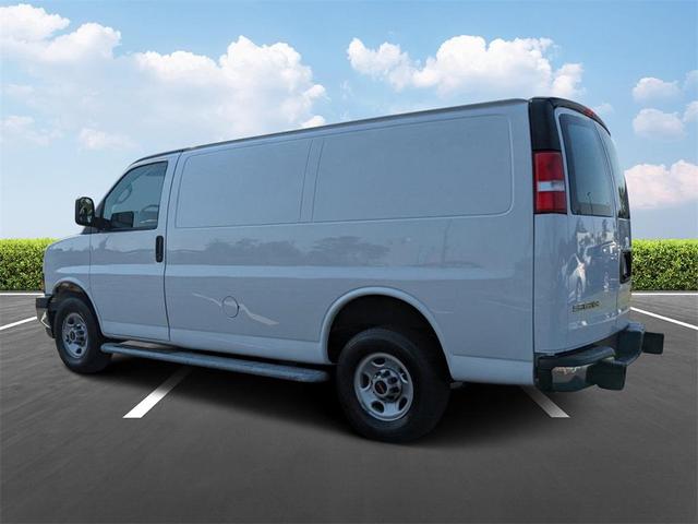 2022 gmc savana 2500 work van