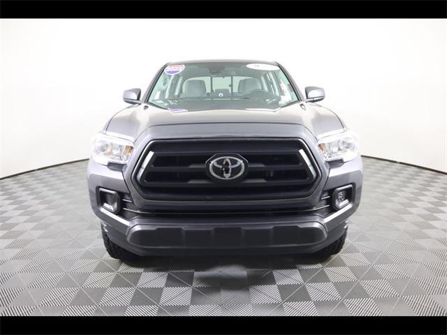 2022 toyota tacoma sr