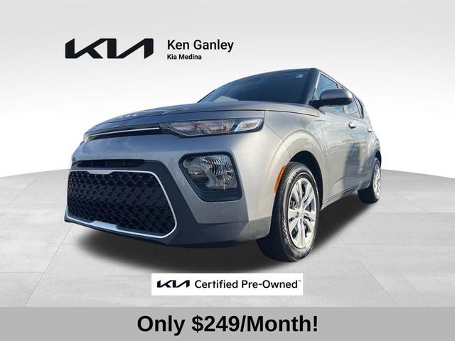 2022 kia soul lx