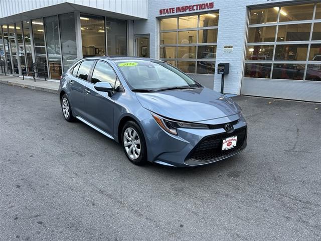 2022 toyota corolla le
