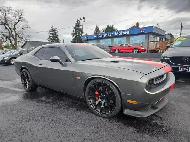 2012 dodge challenger srt8 392