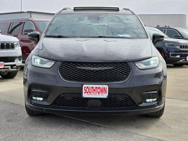 2022 chrysler pacifica limited