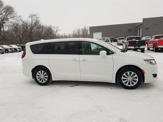 used 2018 chrysler pacifica touring plus south madison, sd 57042 for sale in junius, south dakota