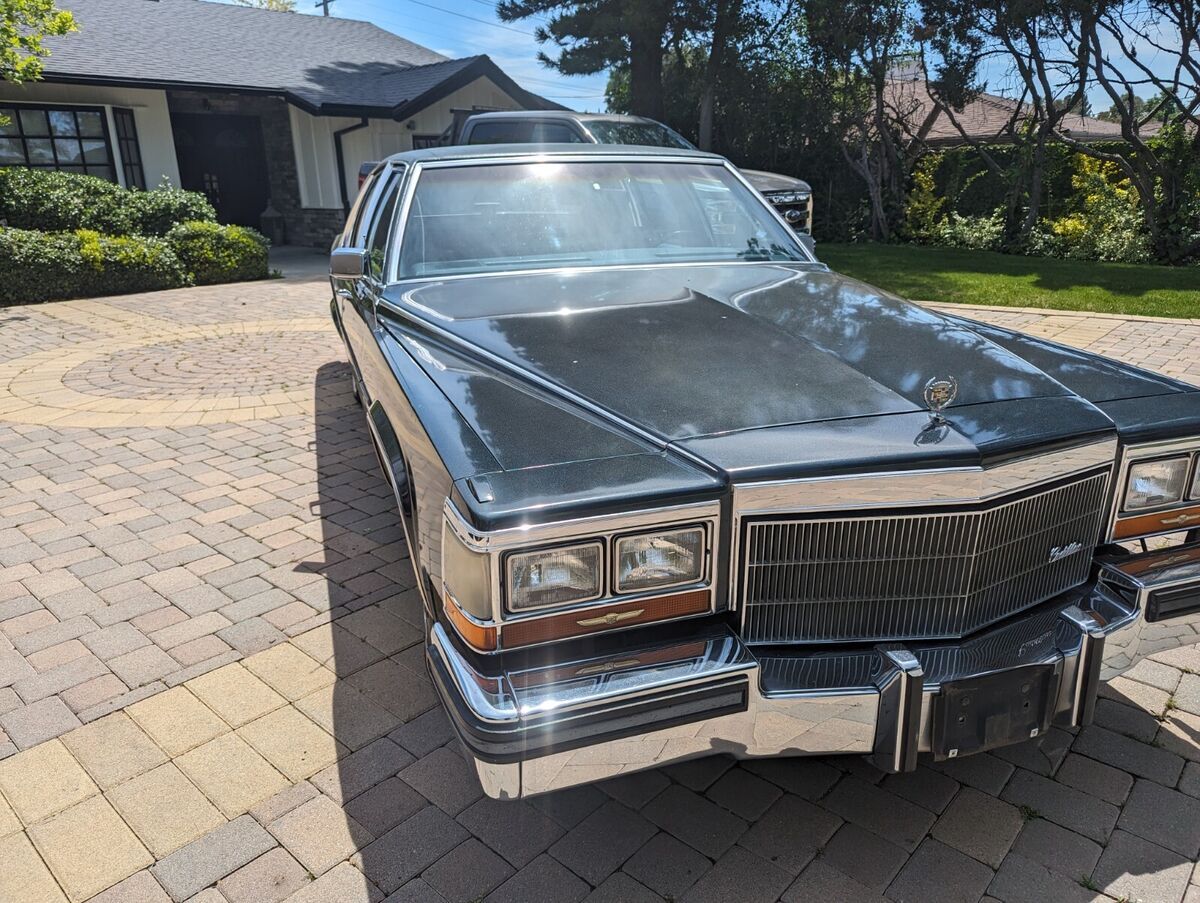 1986 cadillac fleetwood blue brougham