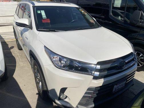 2017 toyota highlander hybrid