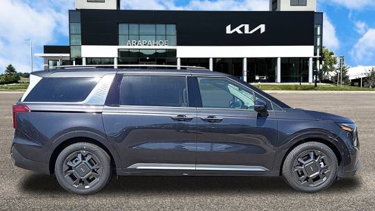 2025 Kia Carnival