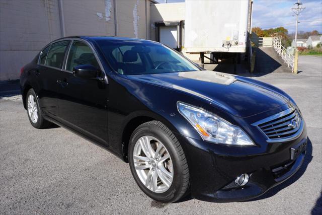 2013 infiniti g37x base