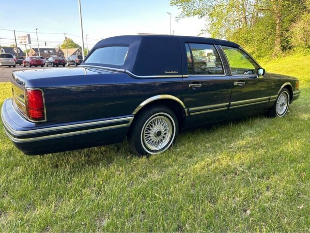 1994 lincoln town car executive presidential town sedan by b&d cloth top