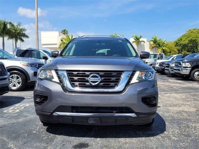 2020 nissan pathfinder s in miami, florida