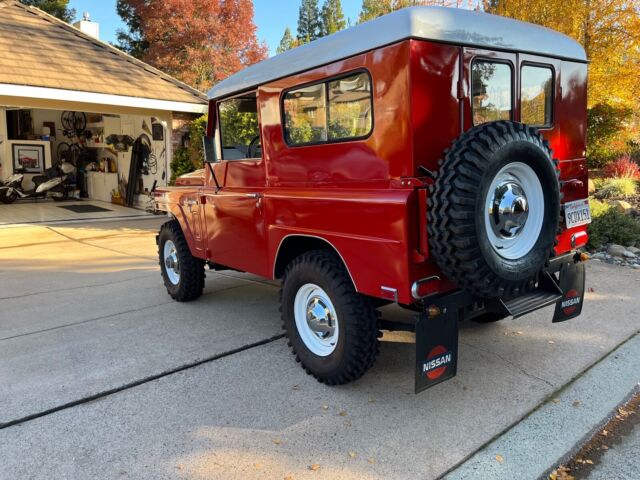 1969 nissan patrol red 4wd manual 4-4