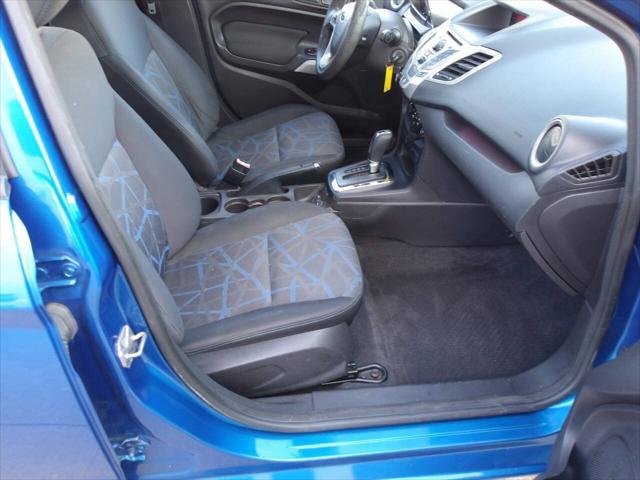 2011 ford fiesta se