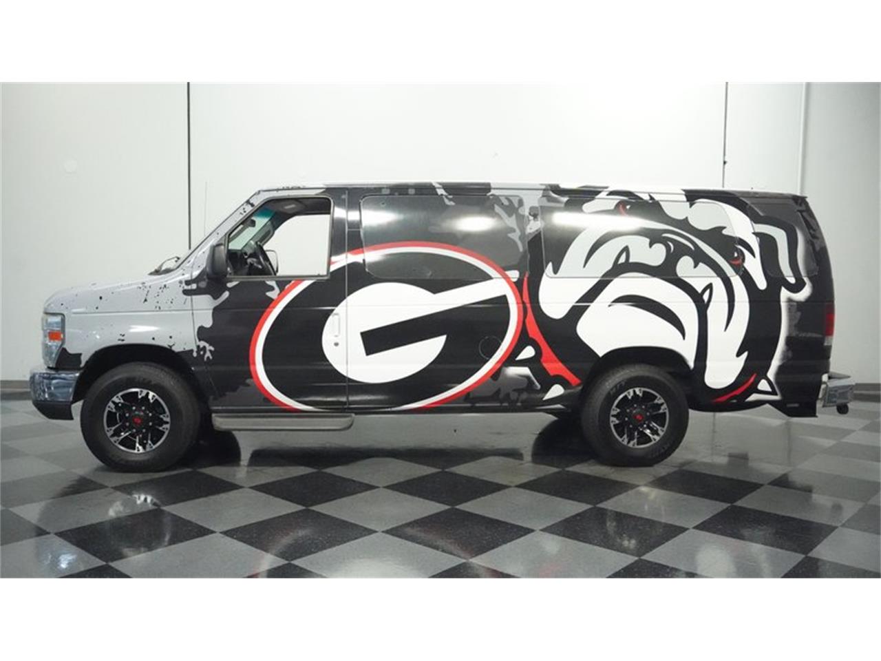 2009 ford econoline