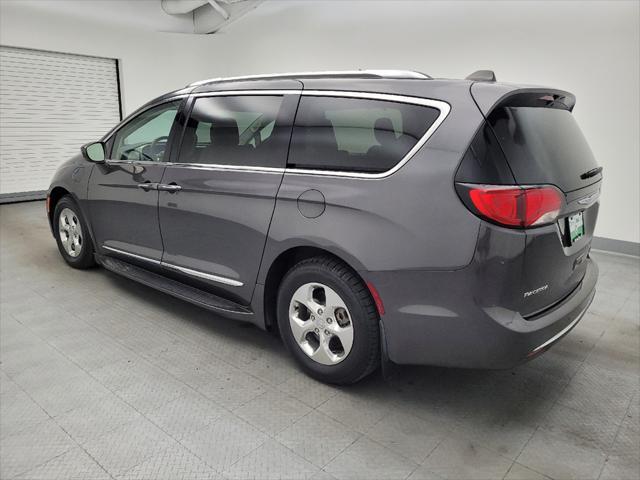 2019 chrysler pacifica hybrid touring l