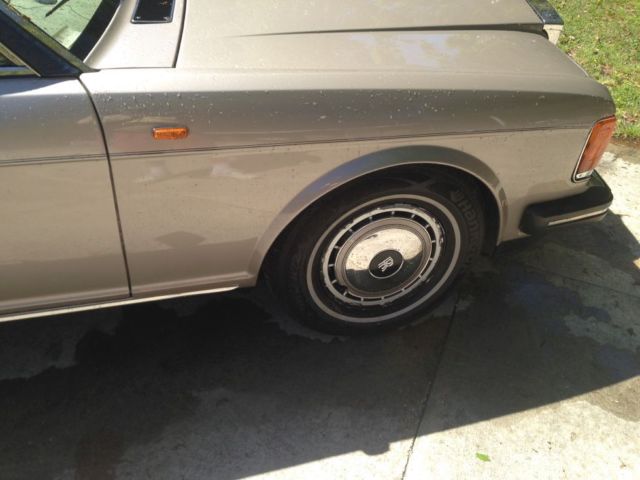 1992 rolls royce spur