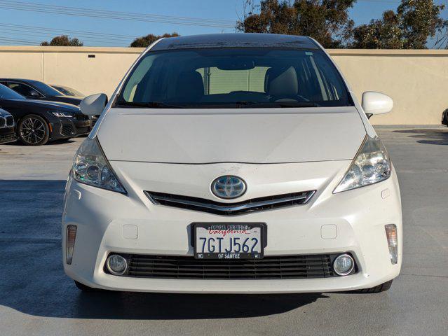 2014 toyota prius v five