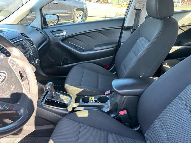 2018 kia forte lx