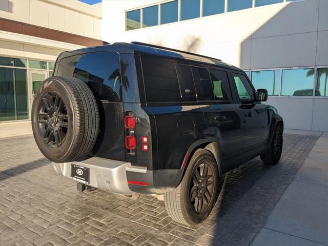 2024 land rover defender 110 p300
