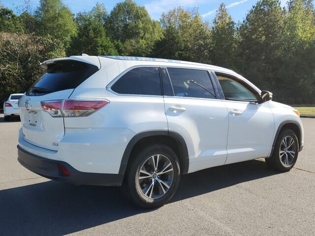 2016 toyota highlander xle