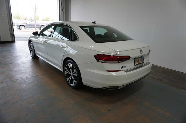 2021 volkswagen passat 2.0t se