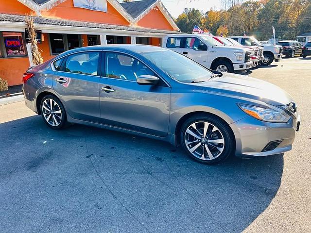 2016 nissan altima 2.5 sr