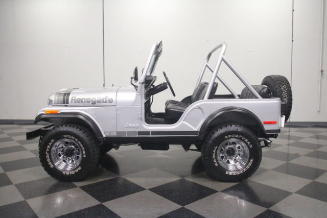 super-rare silver anny, recently restored, collector-owned, 304 v8, manual!!!