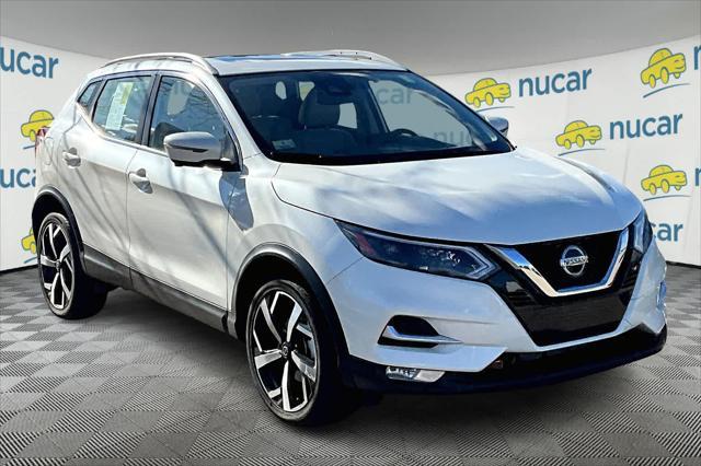 2022 nissan rogue sport sl