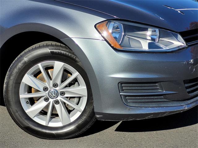 2016 volkswagen golf sportwagen tsi s 4-door