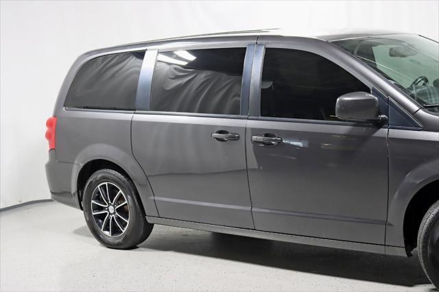 2018 dodge grand caravan se