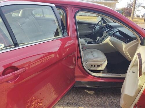 2012 ford taurus limited