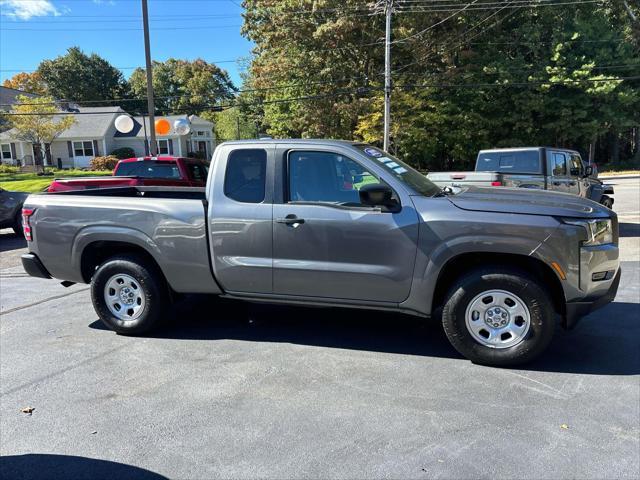 2022 nissan frontier s