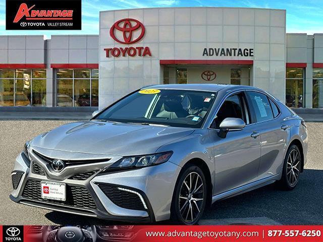 2023 toyota camry se