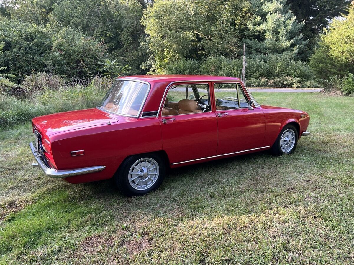 1971 alfa romeo 1750 berlina sedan red 1750 berlina