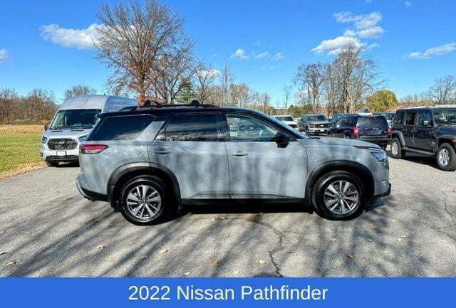 2022 nissan pathfinder sl