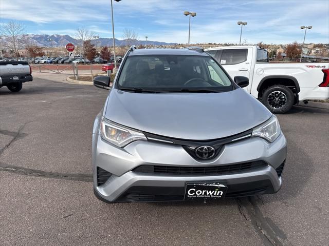 2018 toyota rav4 le