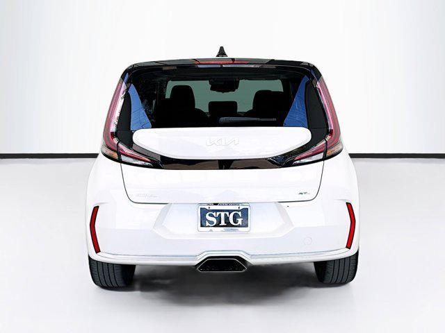 2023 kia soul gt-line