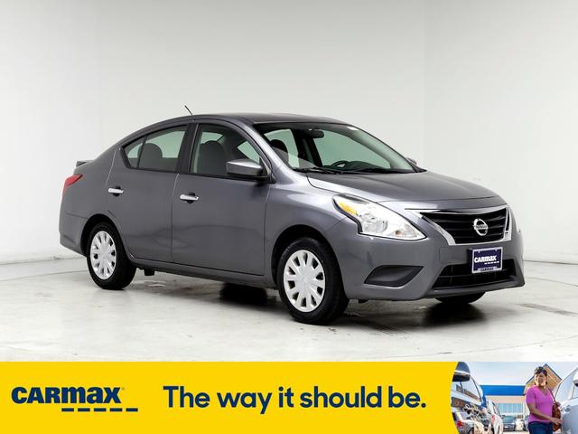2019 nissan versa sv