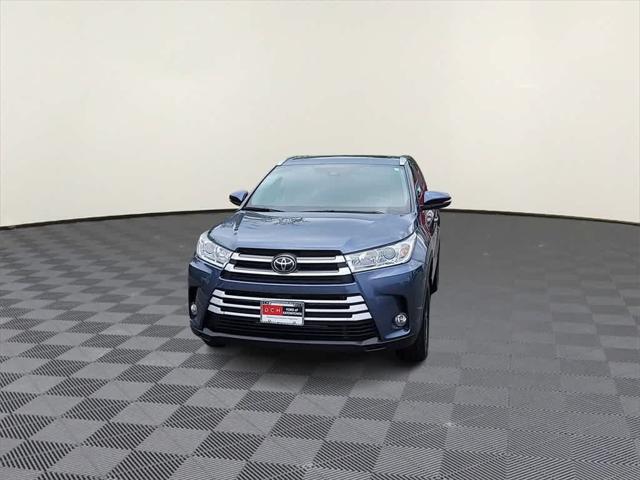 2019 toyota highlander xle
