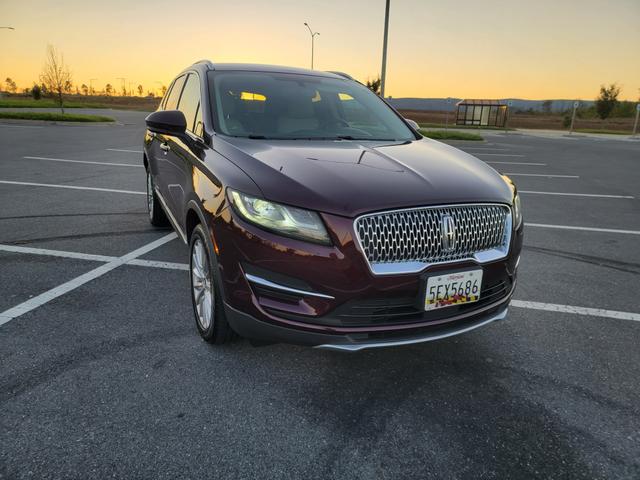 2019 lincoln mkc standard