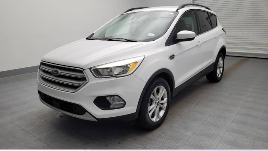 2018 ford escape se