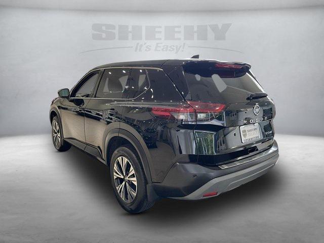 2021 nissan rogue sv