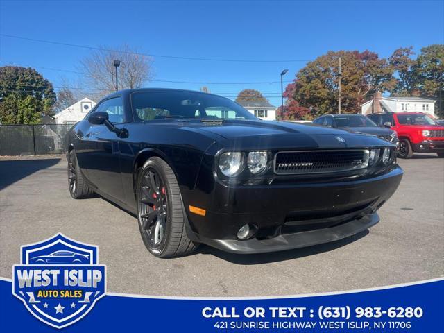 2010 dodge challenger srt8