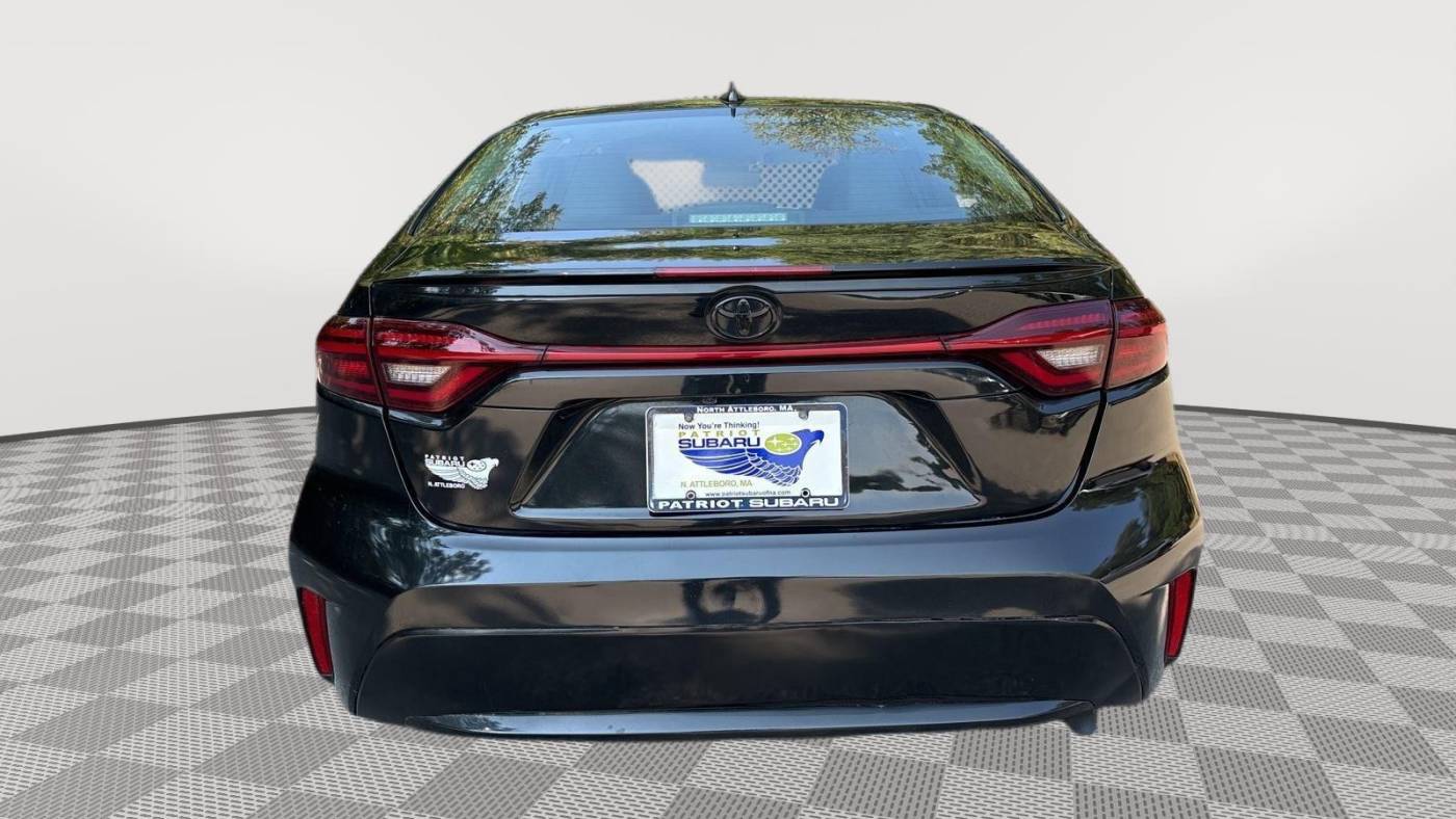 2021 toyota corolla le