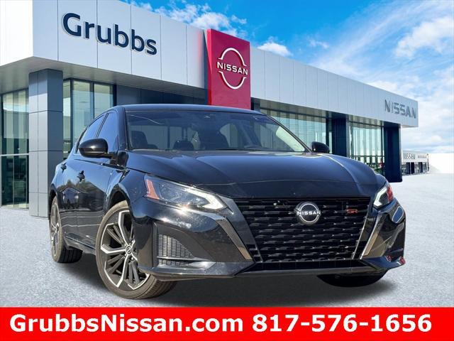 2023 nissan altima sr fwd