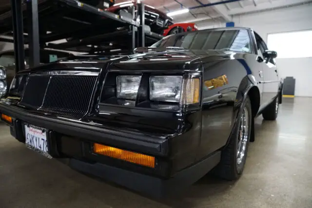 11288 miles v6 3.8l turbo automaticcoupe