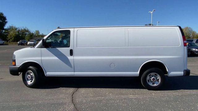 2023 gmc savana 2500 work van