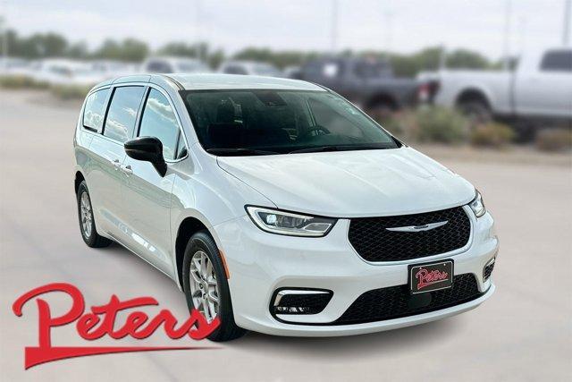 2024 chrysler pacifica touring-l