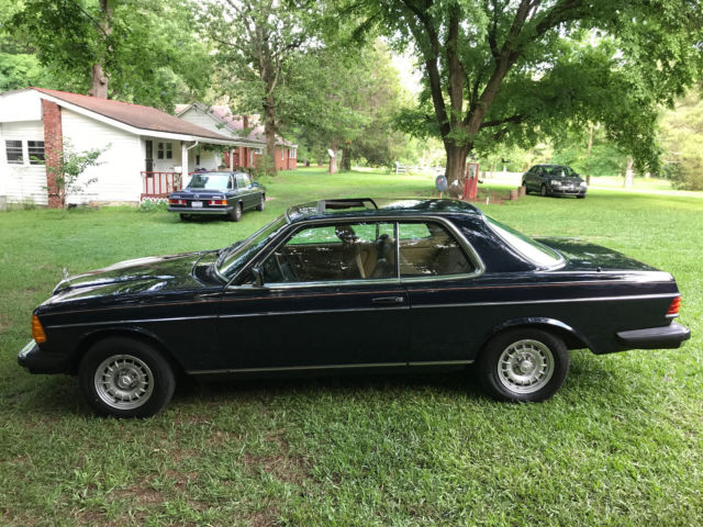 1984 mercedes-benz 300 cd only 81k miles. near exelend cond no reserve