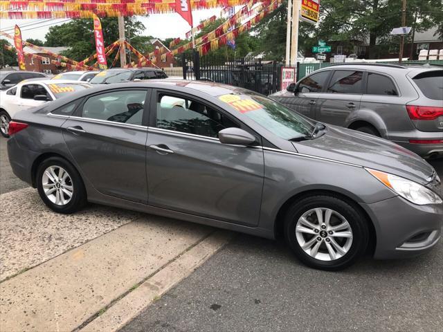 2012 hyundai sonata gls